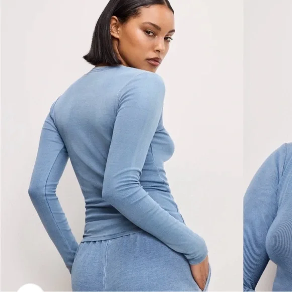 Good American Jeanius Fitted Henley Indigo376 Size Medium Long Sleeve - Picture 3 of 10